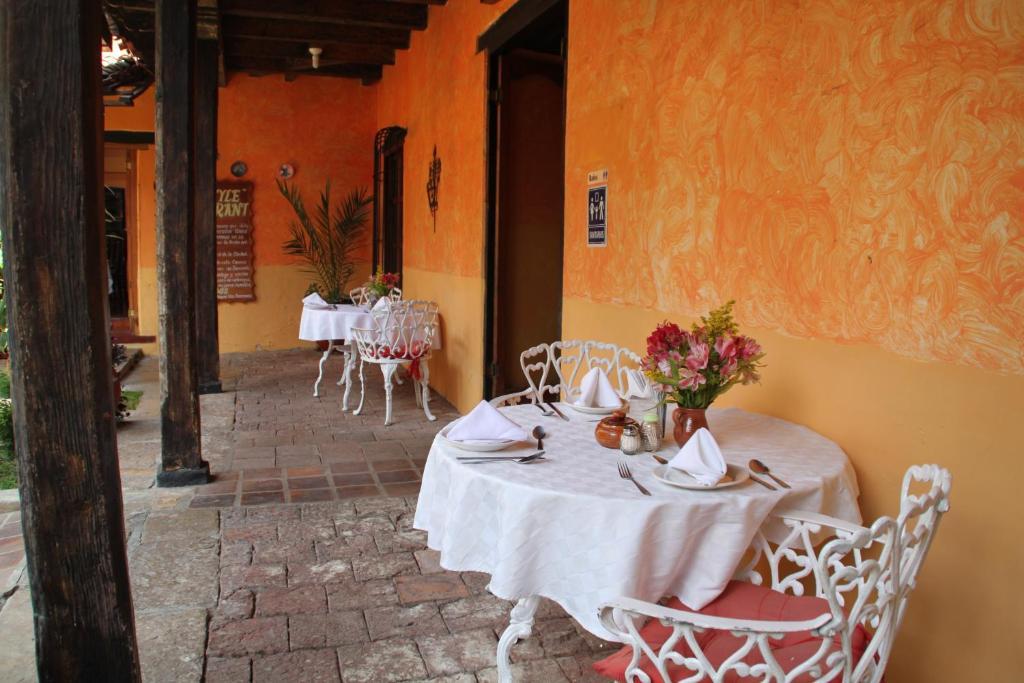 Hotel Plaza Santo Domingo San Cristóbal de Las Casas المظهر الخارجي الصورة