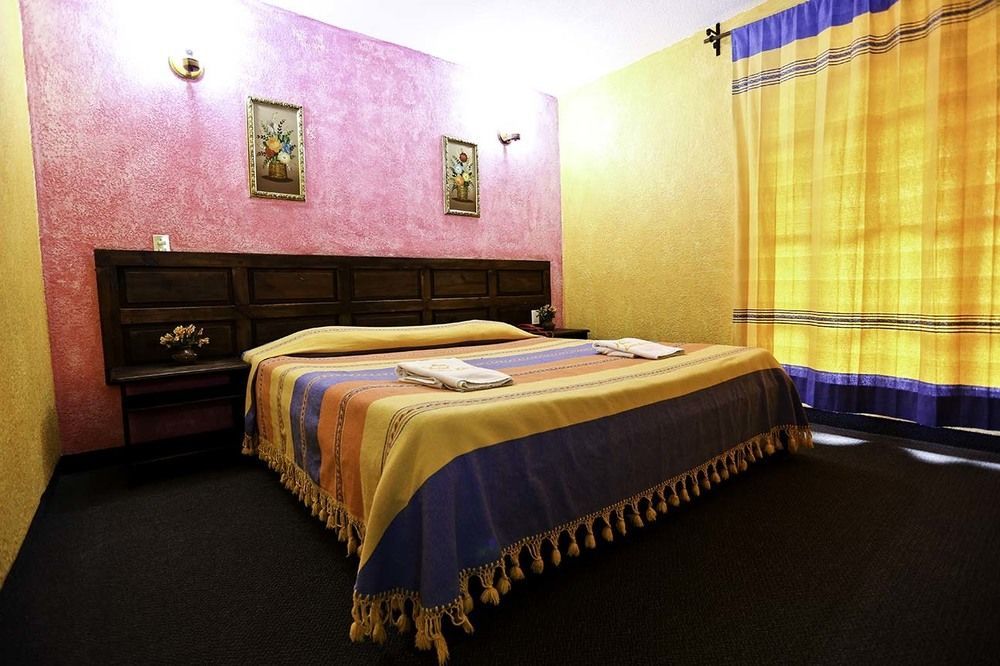 Hotel Plaza Santo Domingo San Cristóbal de Las Casas المظهر الخارجي الصورة