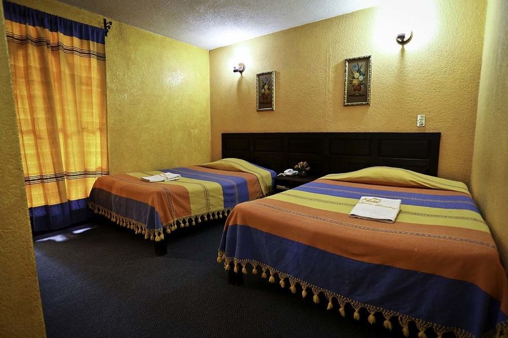 Hotel Plaza Santo Domingo San Cristóbal de Las Casas المظهر الخارجي الصورة