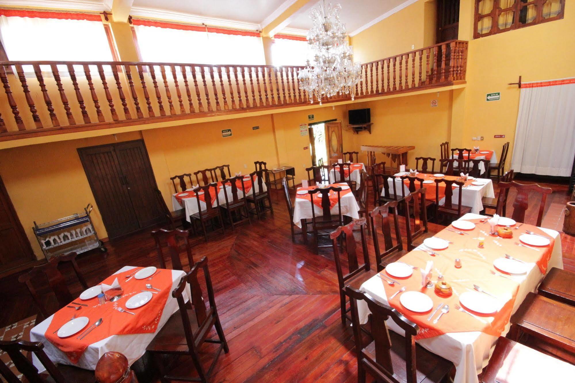 Hotel Plaza Santo Domingo San Cristóbal de Las Casas المظهر الخارجي الصورة